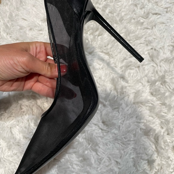 Saint Laurent Anja Mesh Pointed Toe Pump size 39, lightly worn - Picture 16 of 16